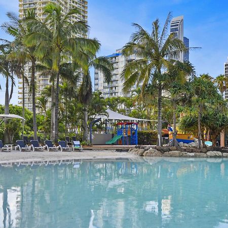 Holiday Holiday Crown Towers Gold Coast Exterior foto